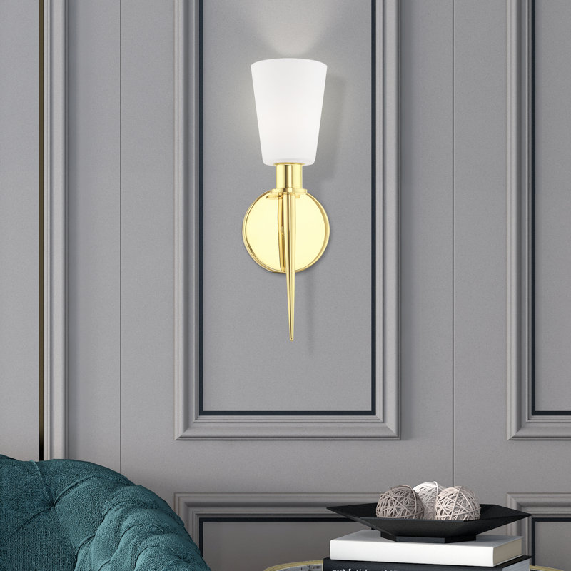 Luminaire mural 1 lumière Witten ADA, Laiton poli, H 13 po x l 4,25 po x P 3,95 po