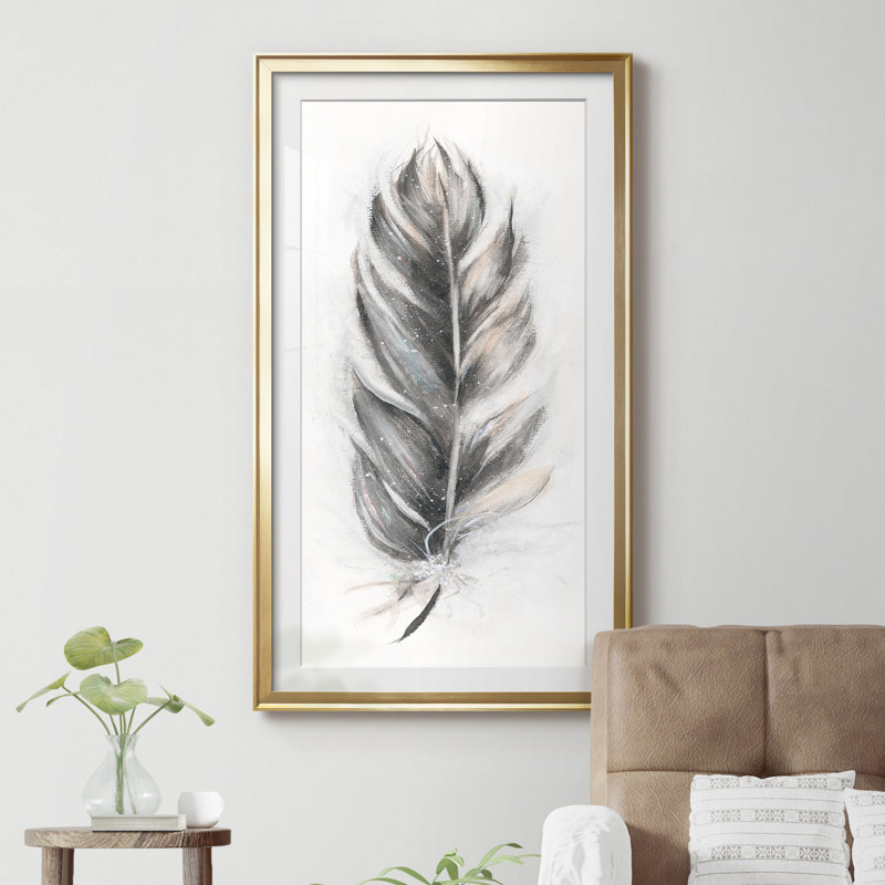 Feather Fancy III - Reproduction d'art graphique sur papier encadré, Papier doré, H 22,5 po x l 42,5 po x P 1,5 po