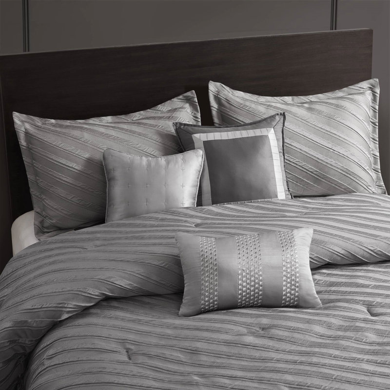 7 PCS Comforter Set