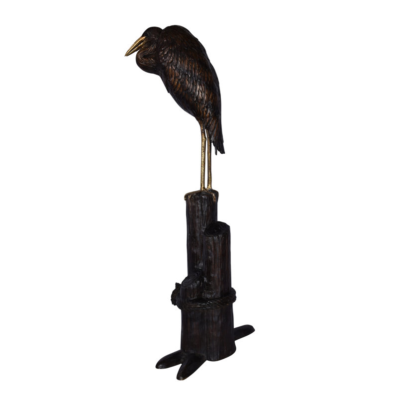 Statue tête de mort en forme de grue, debout sur une souche d'arbre, bronze: 23 po x 16 po x H 55 po