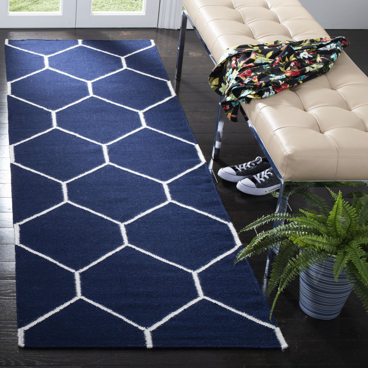 Rodgers Hand Woven Flat Weave Wool/Cotton Geometric Rug in White/Blue