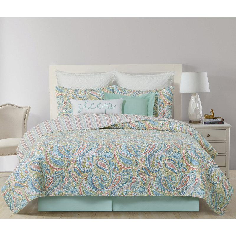 Maisie Blue Cotton Reversible Quilt Set, Queen Quilt + 2 Standard Shams