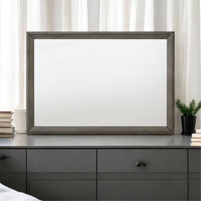 Miroir mural charmant et polyvalent pour la décoration de la maison avec un attrait gracieux et un design élégant