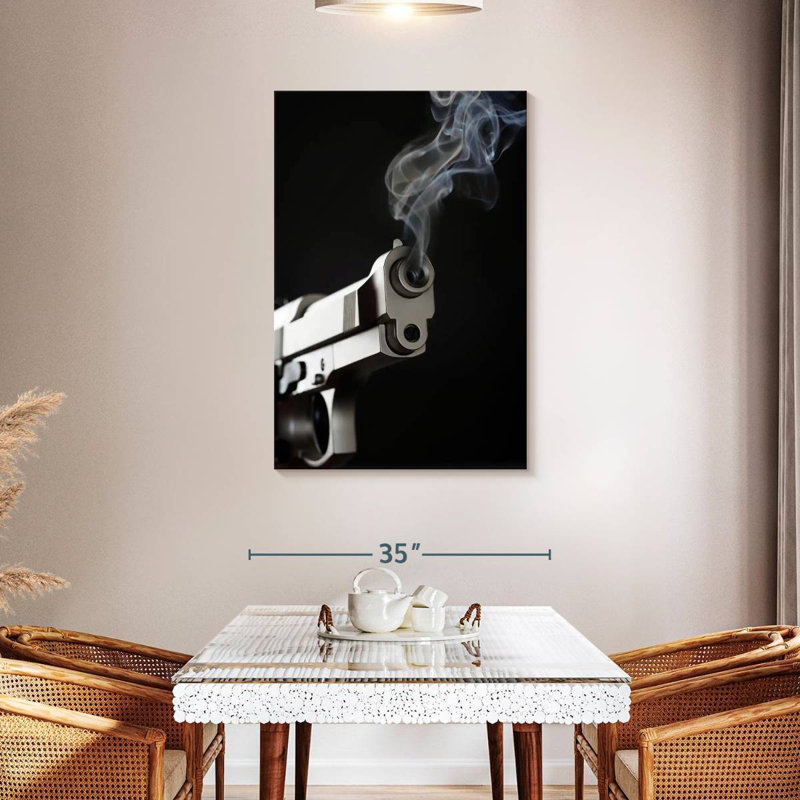 Pistolet à fumer, H 45 po x l 30 po