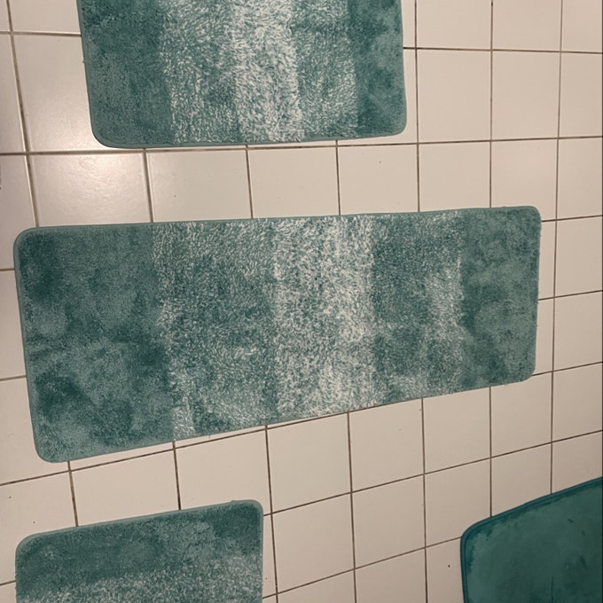 4 Piece Soft Absorbent Microfiber Bath Rug Set with Non-Slip Backing (Set of 4) - Brown