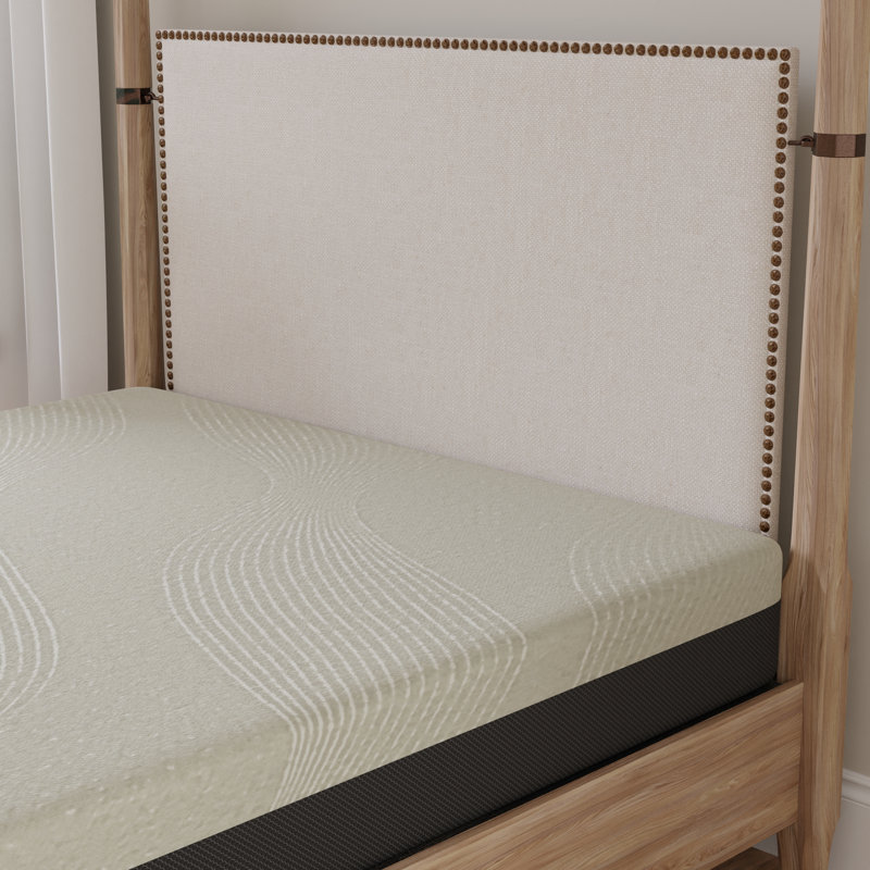 Matelas pour grand lit en mousse viscoélastique de 10 po Kristi Kristi, Grand lit, 10"
