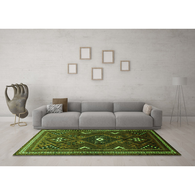 Performance Oriental Indoor Rug, Square 5'