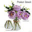 Bouquet de roses et de pivoines artificielles dans un vase en verre avec de l'eau artificielle-132025372