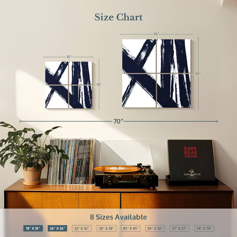 Avery Strokes en bleu marine II, H 18 po x l 18 po
