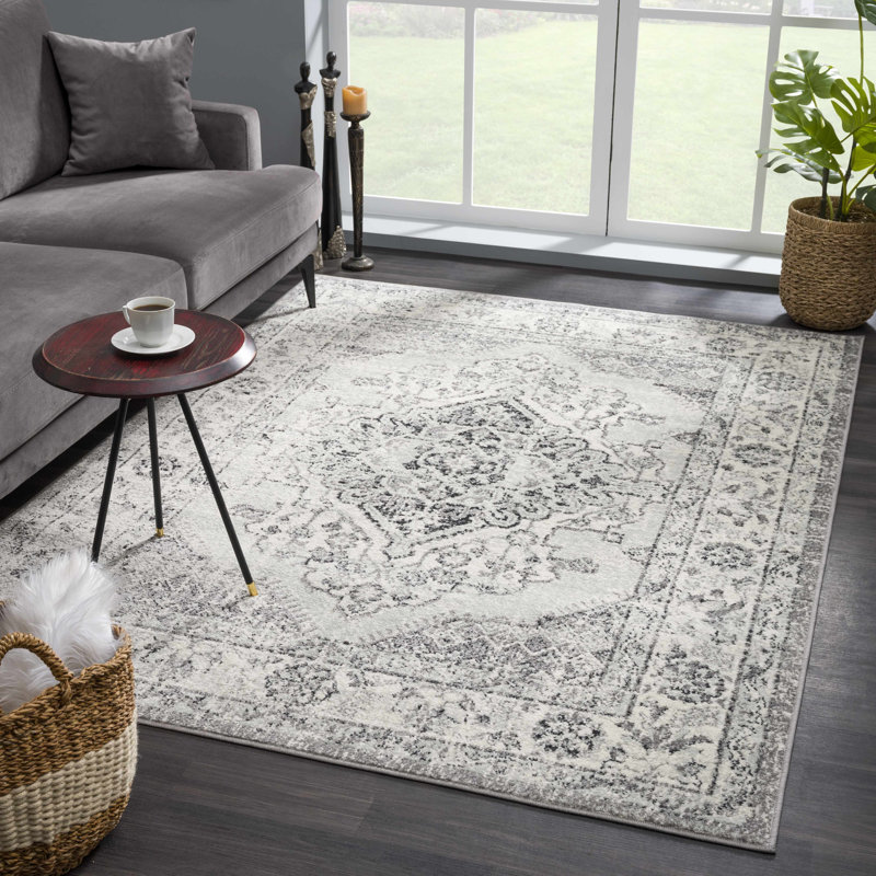 Tapis de couloir oriental bleu, gris, beige et noir clair gerNurhak, Rectangle 7 pi 10 po x 10 pi