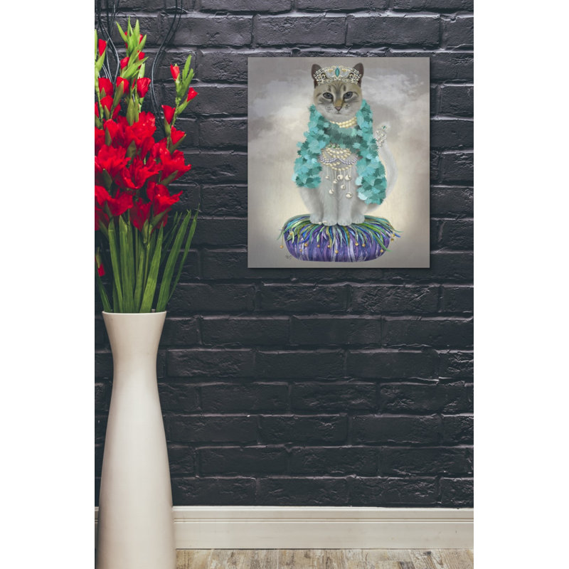 «Grey Cat With Bells, Full» par Fab Funky, art mural sur toile, H 24 po x l 20 po x P 0,75 po