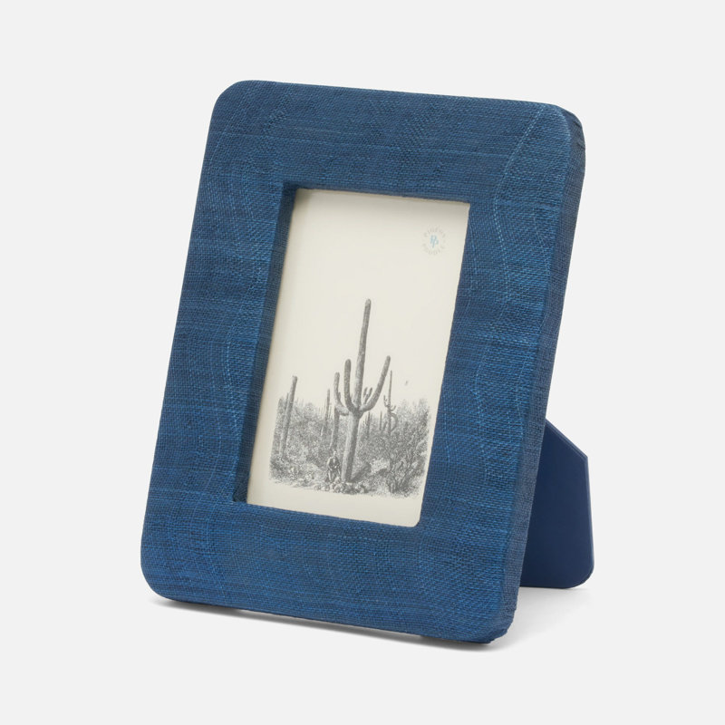 Halle Picture Frame
