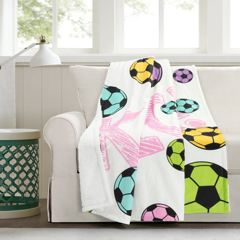 Jeté de soccer pour filles, Blanc