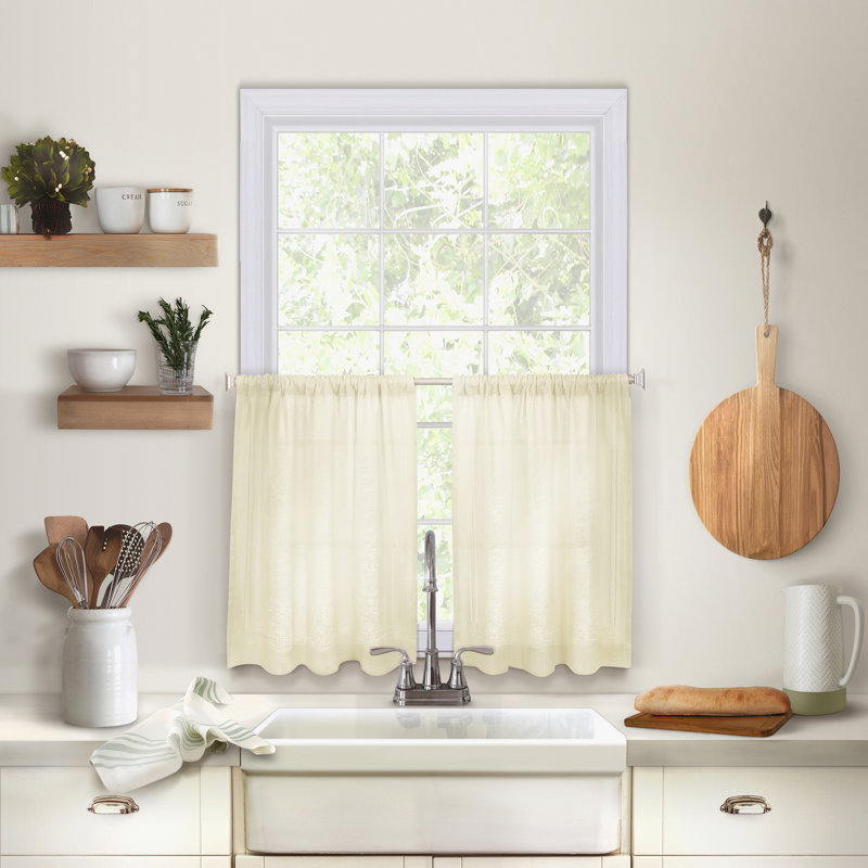 Reade Tailored Cafe Curtain, 24" H x 30" W, Ivory