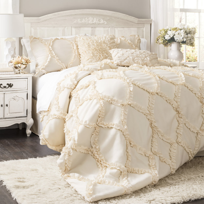 Reyna Microfiber Traditional 3 Piece Comforter Set, Ivory, King Comforter + 2 Standard Shams