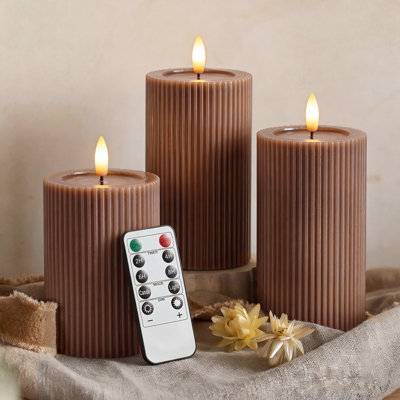 Bougie pilier cannelée cannelée à DEL, avec effet de cire fondue réfléchissante - flamme vacillante, télécommande, à intensité variable, sans flamme, à piles, décorations pour la maison et le mariage (ensemble de 3)