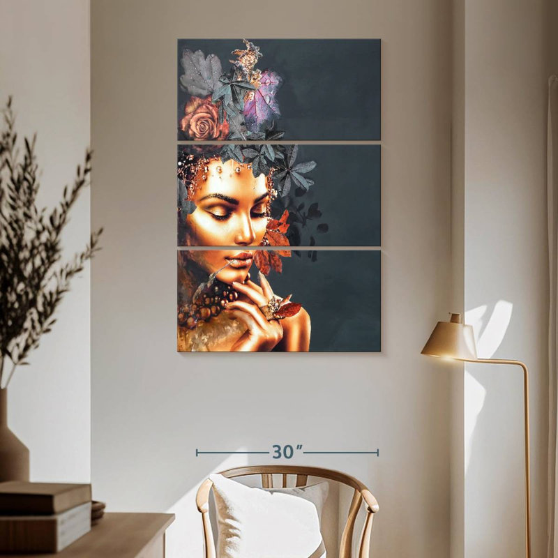 Leisha Gold Couture I, H 65 po x l 42 po