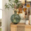 Vase décoratif en verre recyclé fait à la main Cirina