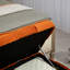Banc de rangement en velours Pransh-408137044