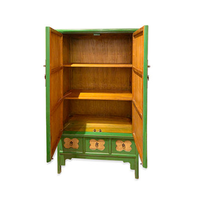 Armoire haute en rotin