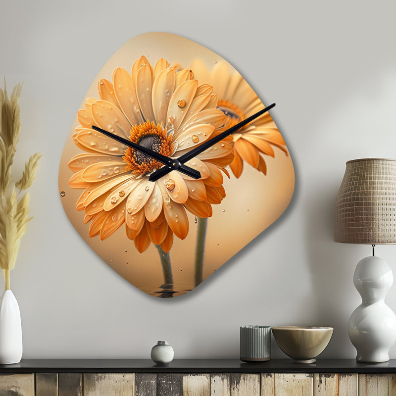 Horloge murale asymétrique en métal orange et blanc Daisy'S I - Daisy, Petit