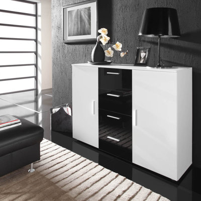 Bilal Solid Wood 132cm W 4 - Drawer Chest of Drawers