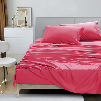 Luxe Black Microfiber Sheet Set - Smooth Deep-Pocket Bedding For Elevated Bedrooms，Queen