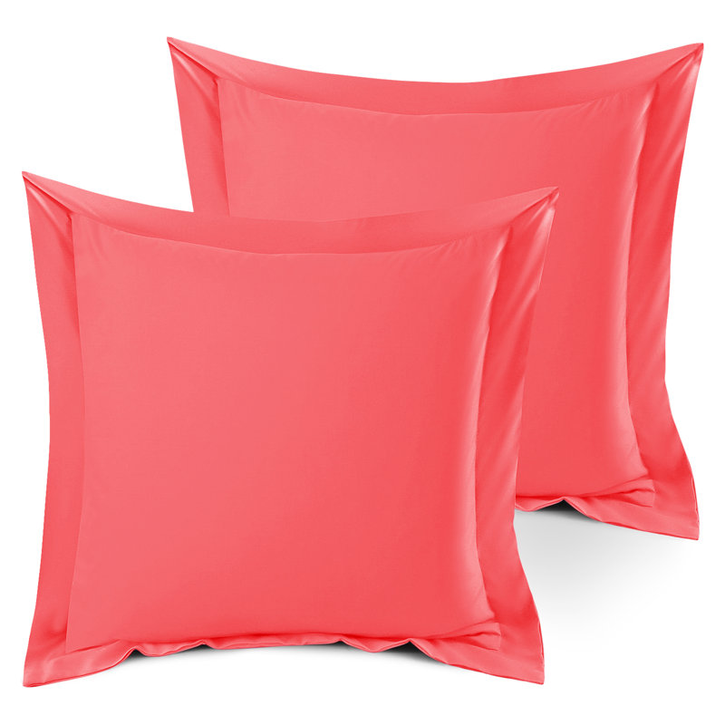 Taie décorative 100% polyester , 18 po x 18 po, Rose corail
