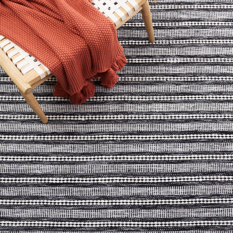 Black and Ivory Kilim Flatweave Striped 5' x 8' Area Rug