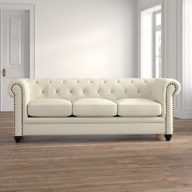 Canapé Chesterfield Atherine de 93 po avec accoudoirs roulés et coussins réversibles