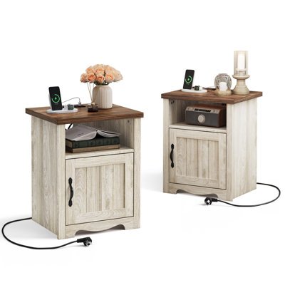 Ensemble de table de chevet Callison Countrystor Farmhouse avec station de rangement et de charge (ensemble de 2)