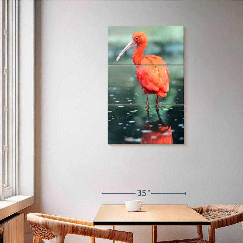 Oiseau écarlate Brampt, H 57 po x l 36 po