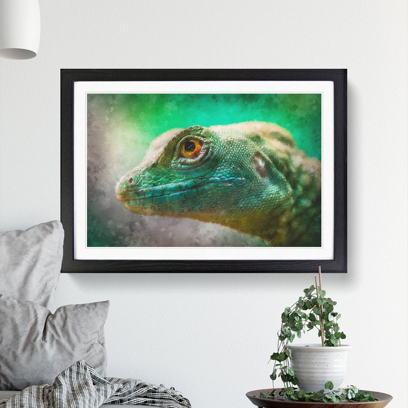 Green Lizard - Picture Frame Graphic Art Print, 62cm H x 87cm W x 2cm D, Black Framed