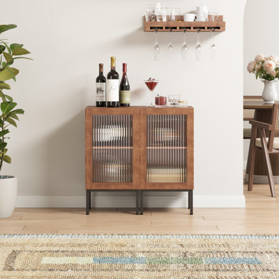 Ensemble de vin avec 2 portes