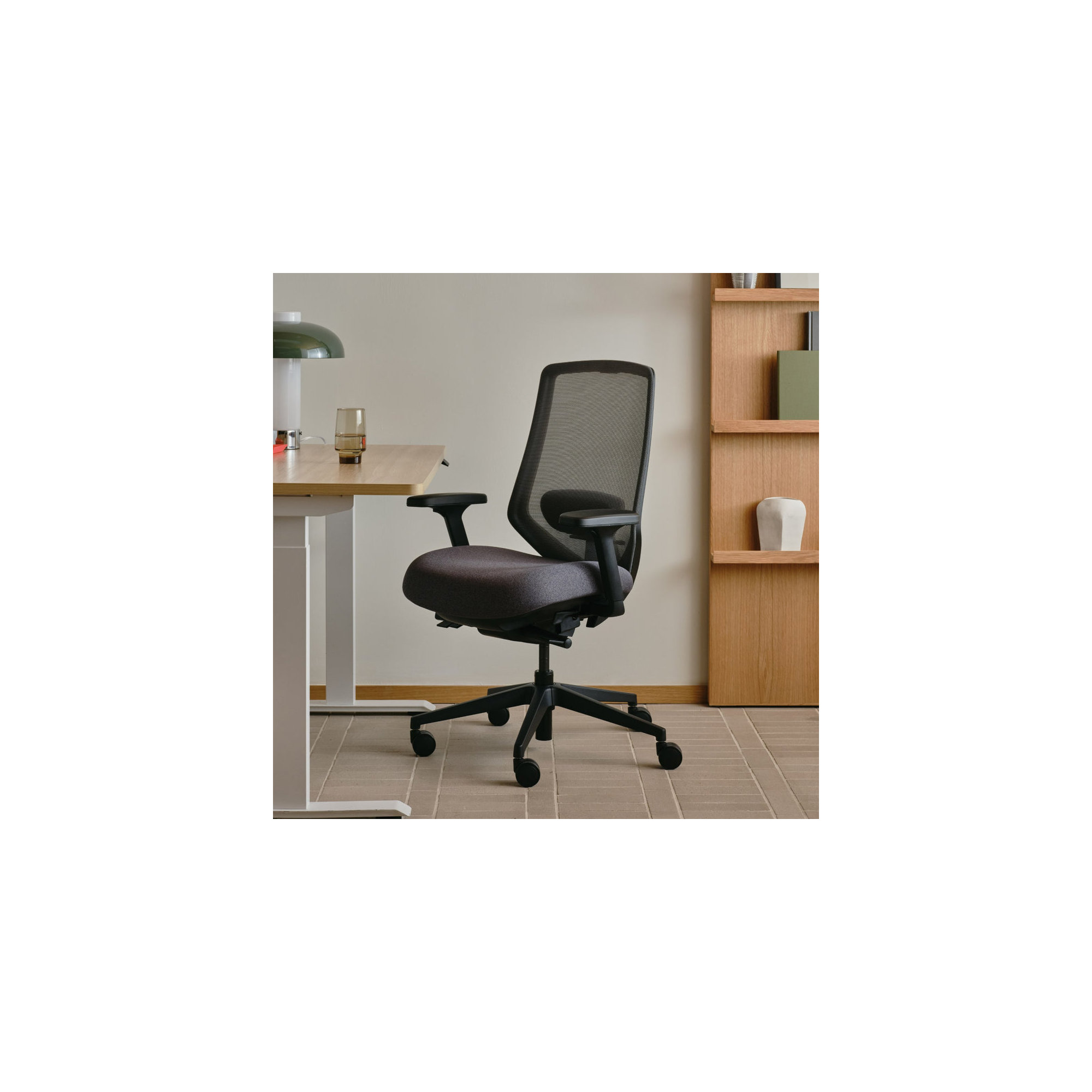 Ergonomic Chair Pro - Fabric, Boulder, Black