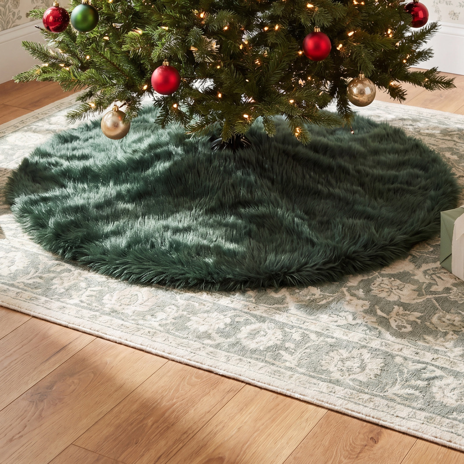 Momeni Tree Skirt, Green