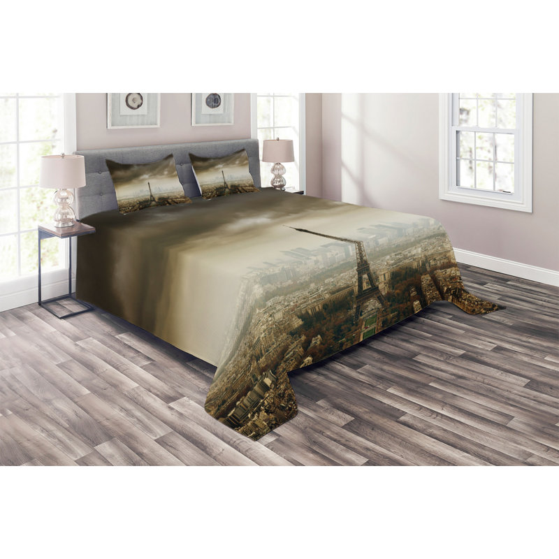 Eiffel Tower Eclectic Polyester Coverlet, King Bedspread + 2 Shams