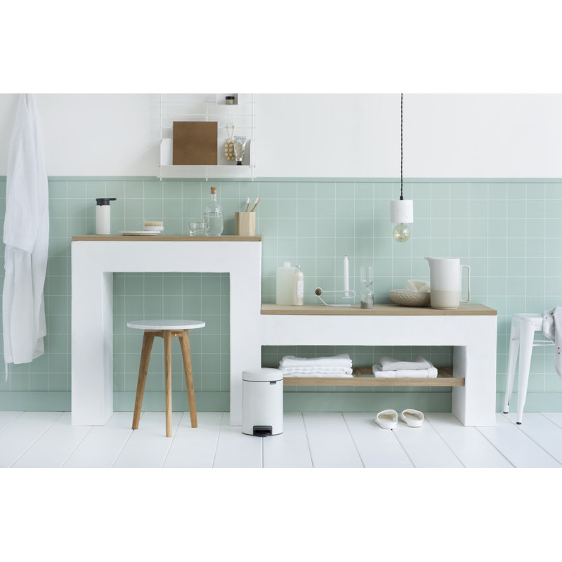 Poubelle à pédale NewIcon de Brabantia, 0,8 gallon (3 litres), Blanc