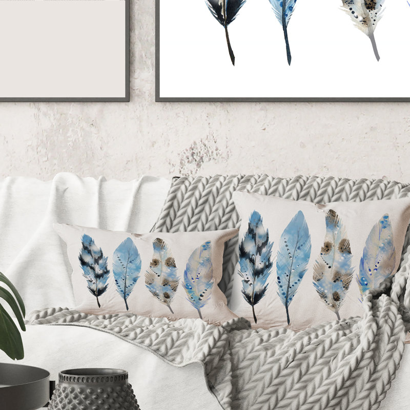 Rectangle, plumes de bohème bleues I - Coussin décoratif imprimé bohémien et éclectique
