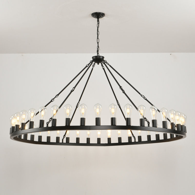 Lustre en roue de chariot de 64 pouces avec 42 lumières pour hauts plafonds