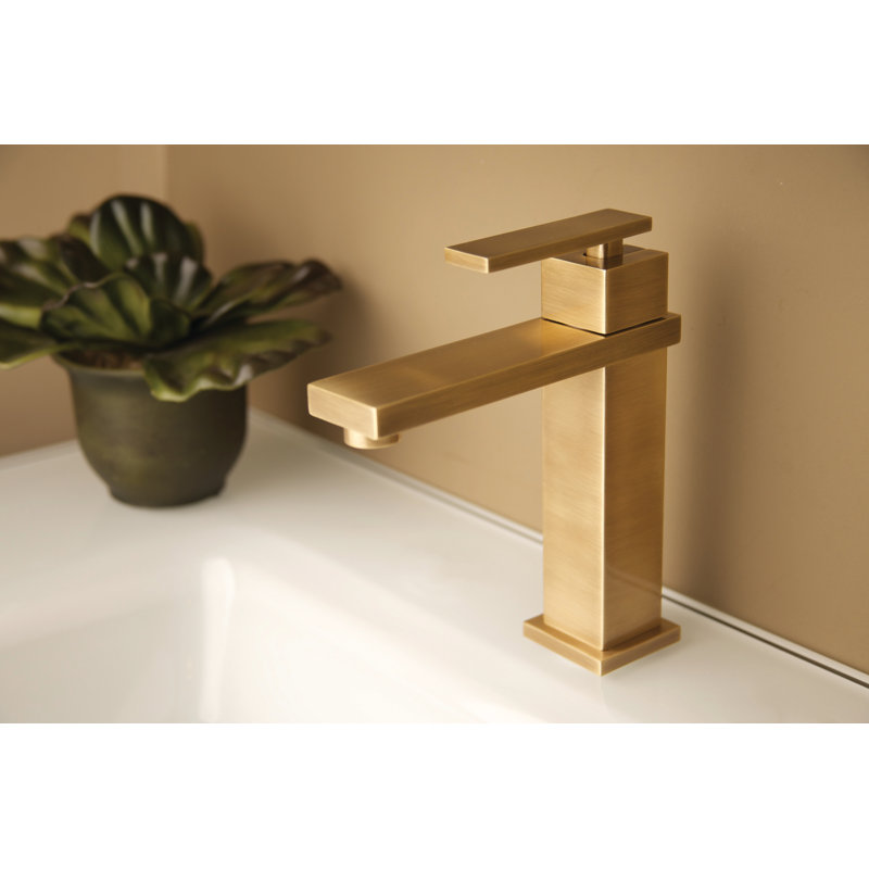 Skylar Single Hole Bathroom Faucet with Drain Assembly, Polished Gold