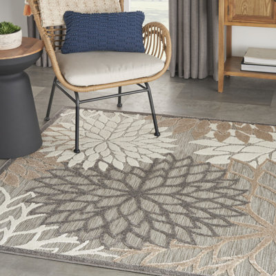 Tapis tissé à la machine 5 pi