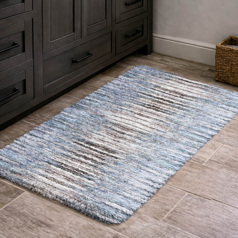 Tapis à poils longs de qualité supérieure lavable à la machine Dream ADS604, Sky, 1'8" x 2'6"