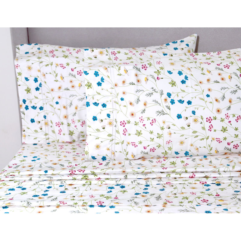 Garrick Azura Wildflower Duvet Cover Set, King Duvet Cover + 2 King Shams