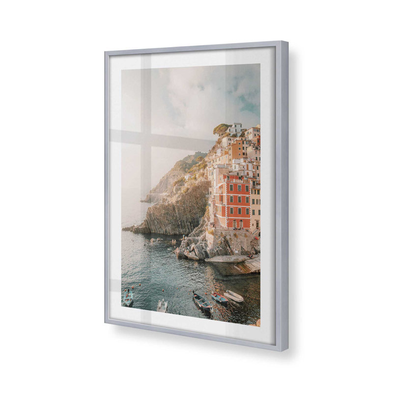 Village par les falaises I, impression roulée, Cadre simple en chrome poli poli, H 15,25 po x l 12,25 po x P 1,25 po