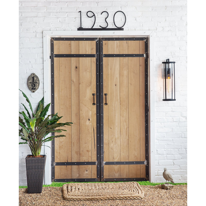 Iriye Aluminum Wall Light, 24" H x 7.5" W x 9.75" D