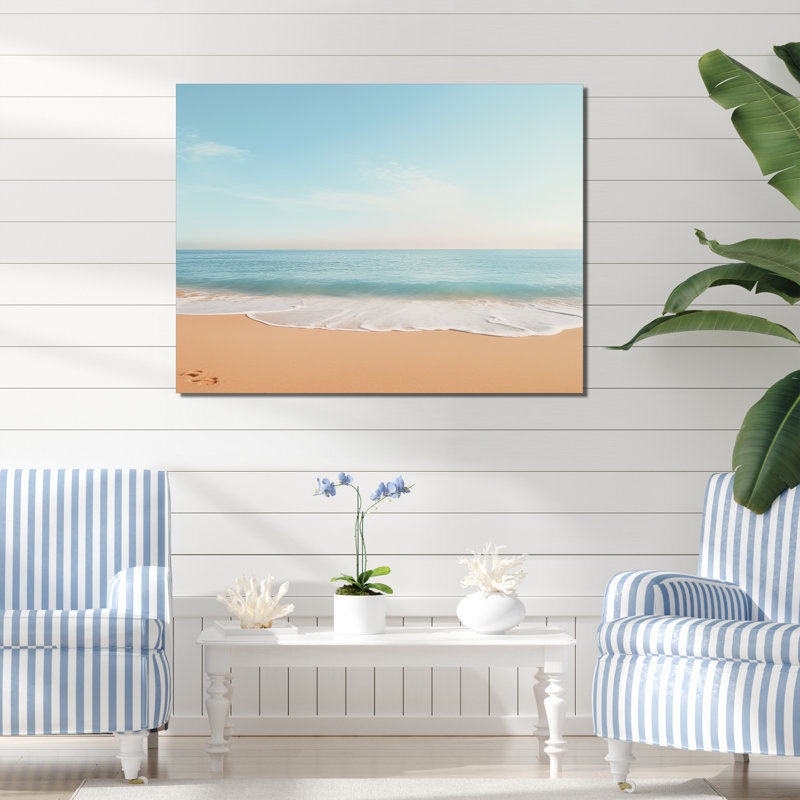 «Coastal Hush Dreaming Beach Sand III», reproduction sur toile, H 34 po x l 44 po x P 1,5 po, Toile tendue