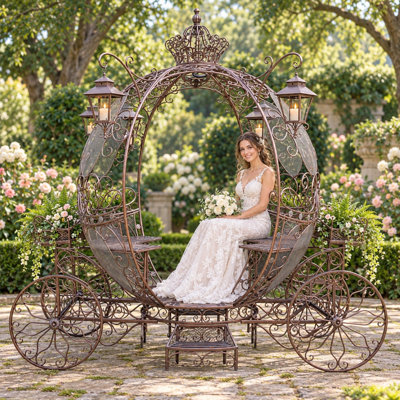 Large Round Cinderella Carriage "The Luciana"