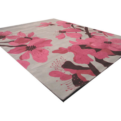 Hand Tufted Wool Floral Area Rug