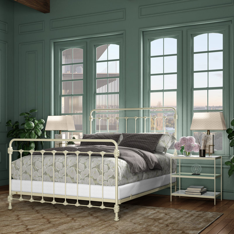 160 Picket Fence Bed | Complete Standard, California King, Gloss Off-White
